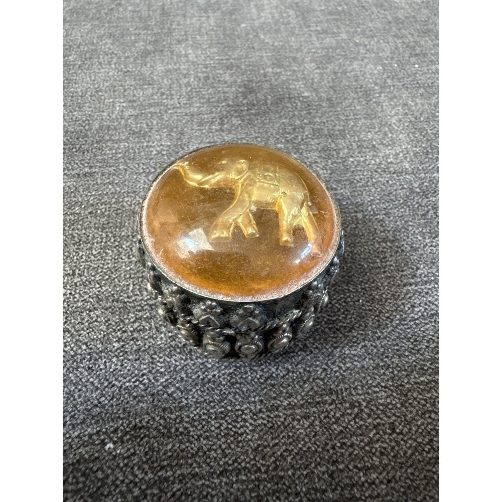 Vintage Metal Trinket Or Pill Box W/Accent‎ Stone Elephant